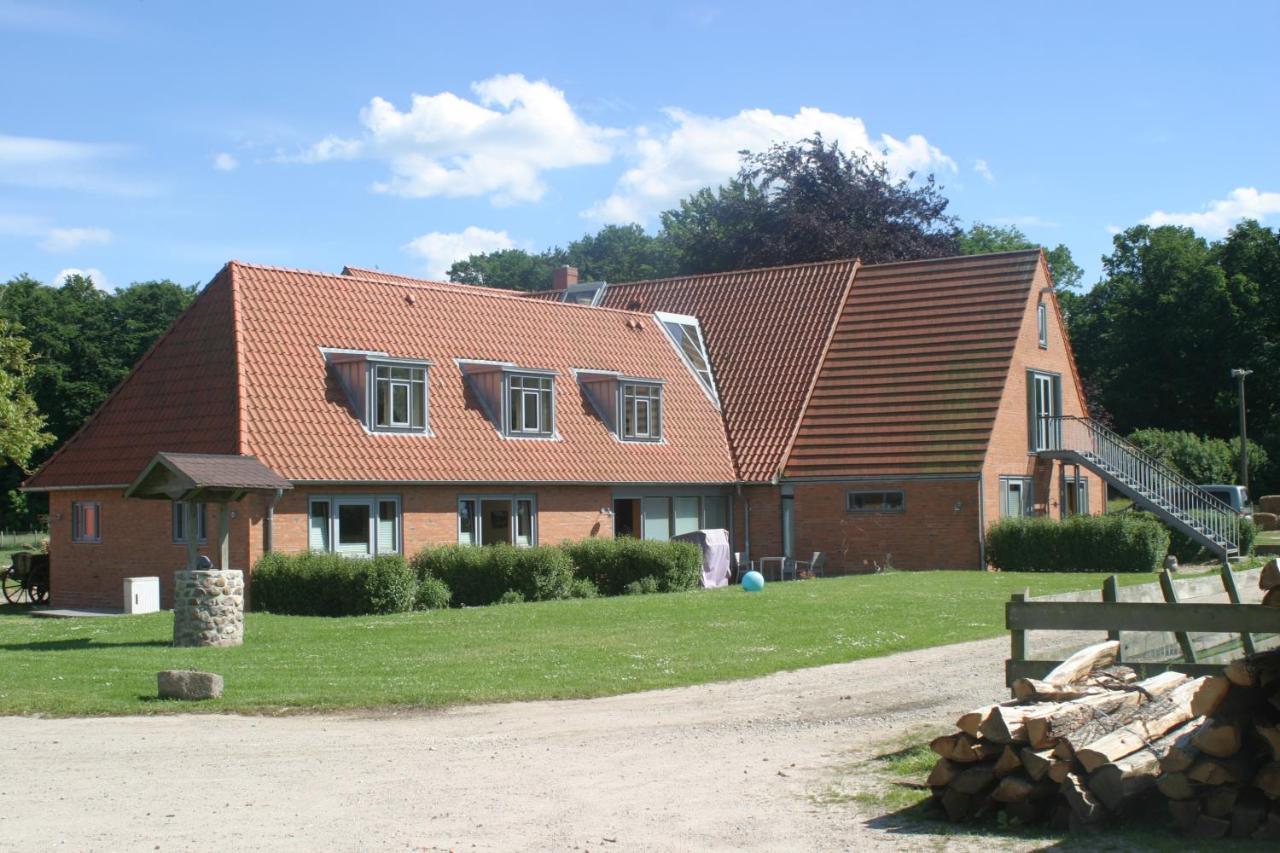 Гостевой дом Hof Viehbrook Hollenbek Экстерьер фото